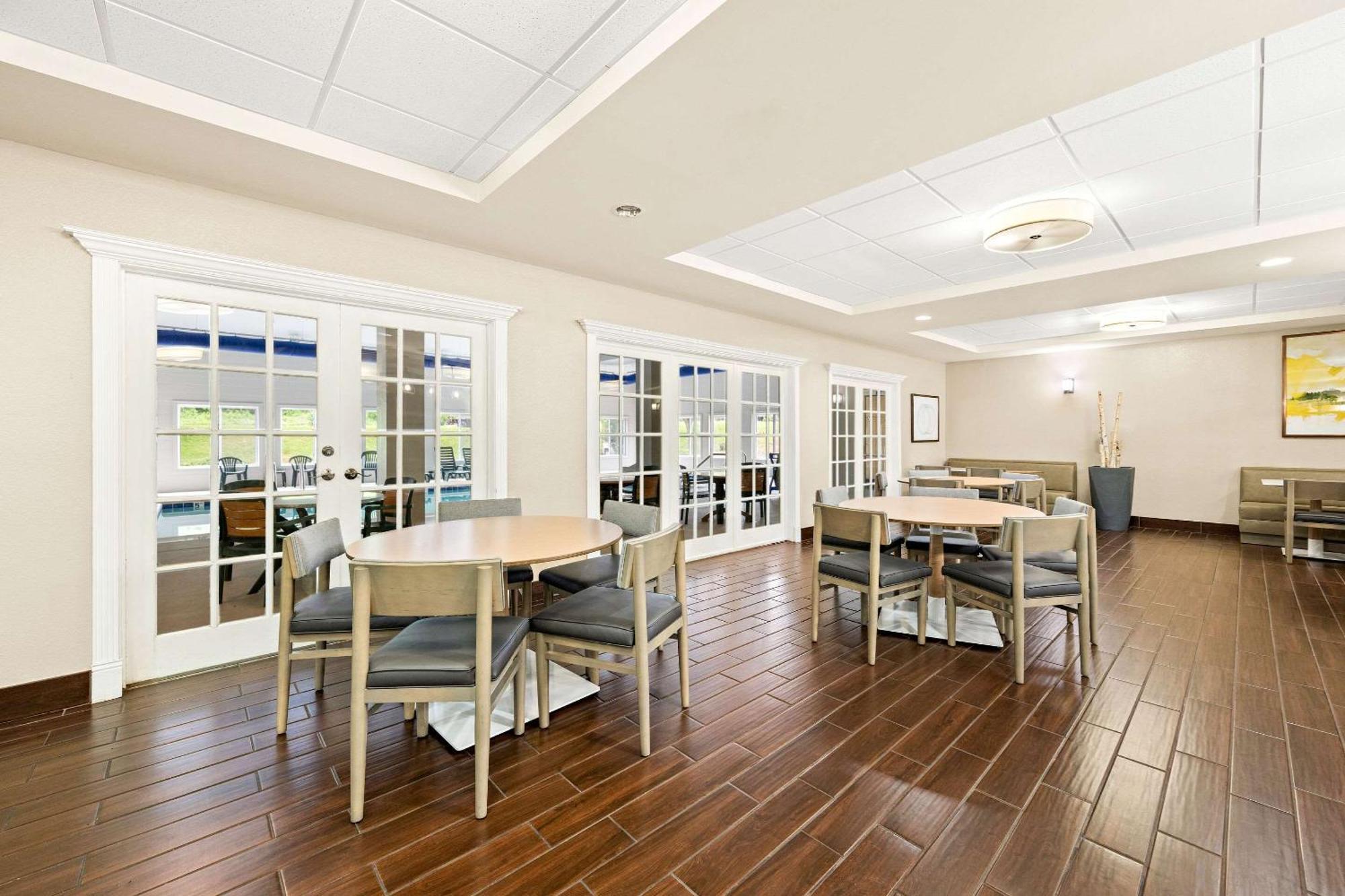 Comfort Suites Abingdon I-81 Zewnętrze zdjęcie